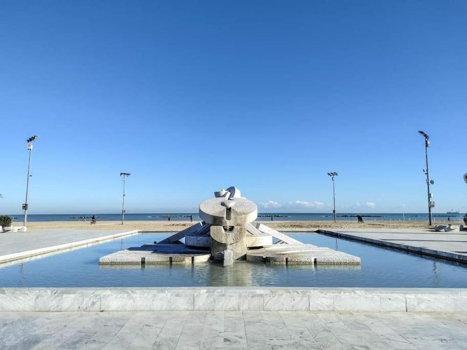 Casa Di Pipo - Appartamento Davanti Al Mare Pescara Exterior photo